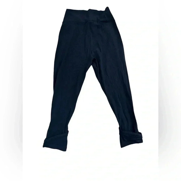 Gymshark Women's Solid Black Training Cropped Leggings Size Small With Ankle Cut - Picture 4 of 12